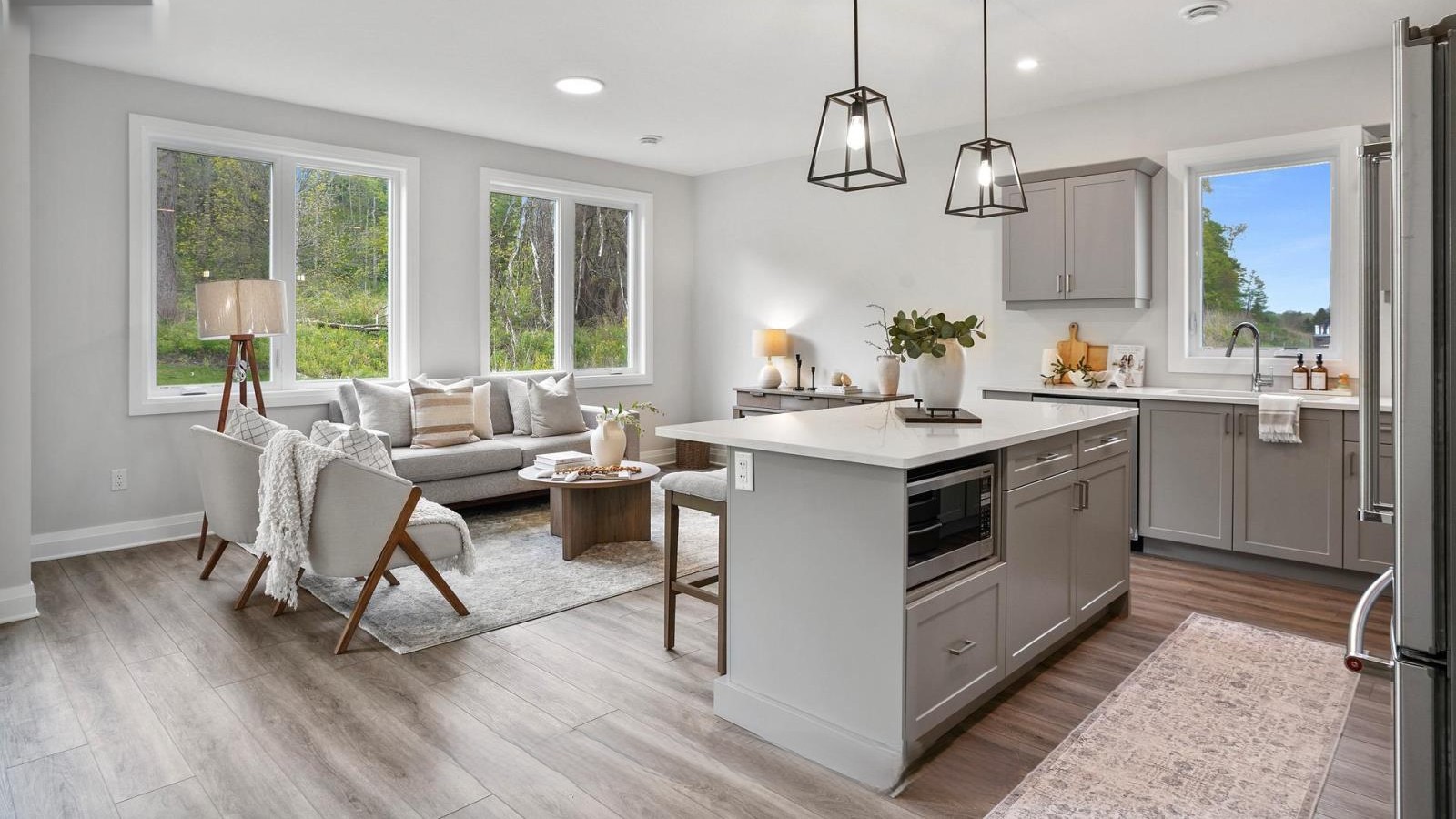 Home of the Week: 93 The Promenade 93 The Promenade Home of the Week