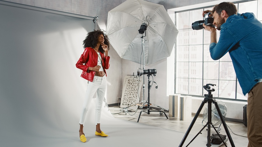 How to use your headshot to anchor your personal website | headshot | London Inc Magazine How to use your headshot to anchor your personal website headshot Partner Spotlight