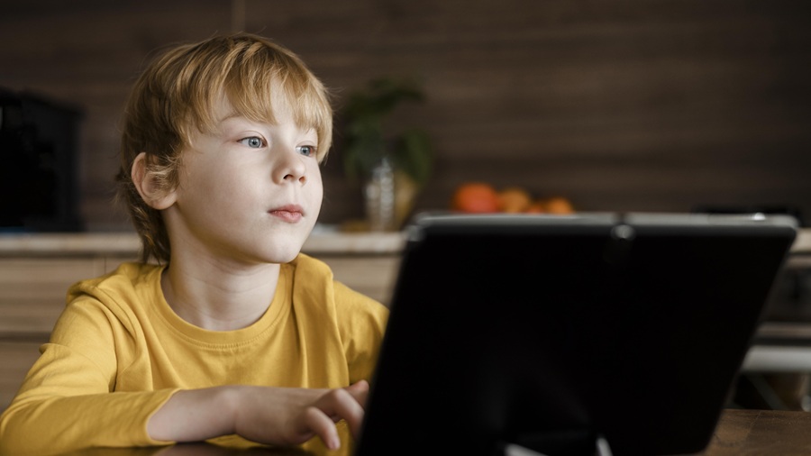 The effect of digital devices on children's oral health digital Partner Spotlight