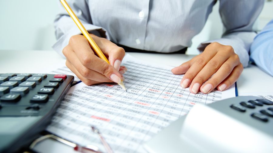 How to calculate CPP deductions for payroll | deductions | London Inc Magazine How to calculate CPP deductions for payroll deductions Partner Spotlight