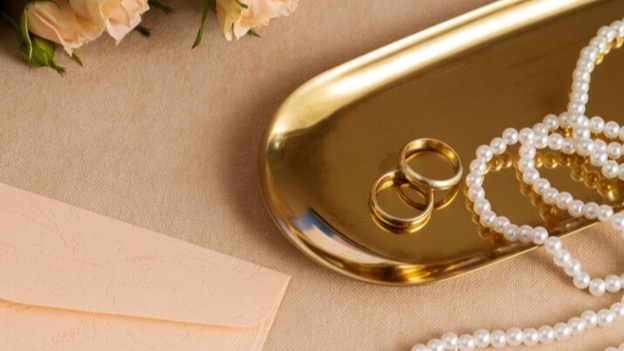 The art of delicate elegance: Why dainty gold necklaces are the ultimate wardrobe essential dainty Partner Spotlight