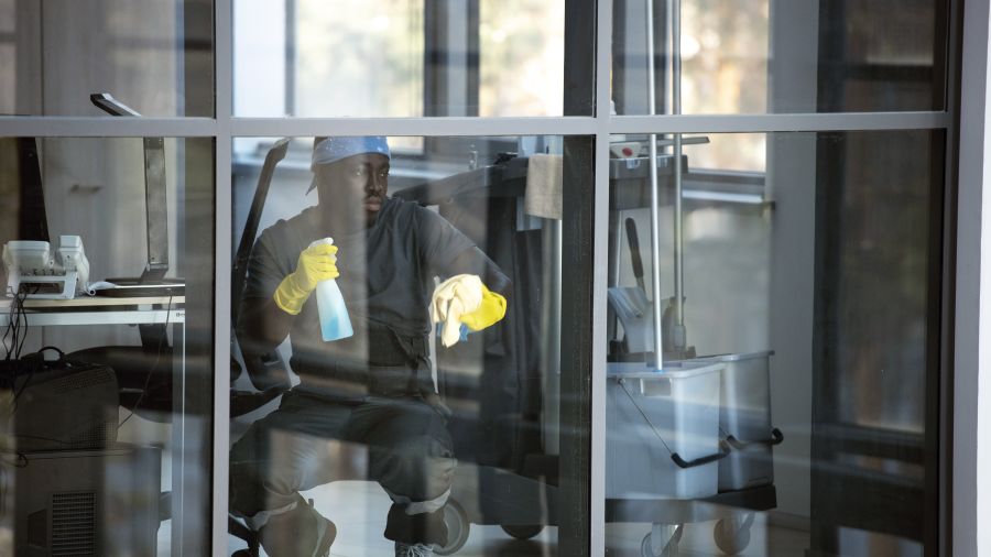 Commercial cleaning contracts in Oakville: A practical buyer’s guide | commercial | London Inc Magazine Commercial cleaning contracts in Oakville: A practical buyer’s guide commercial Partner Spotlight